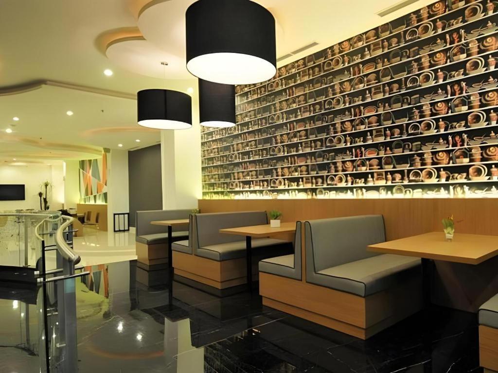 Clay Hotel Jakarta Luaran gambar