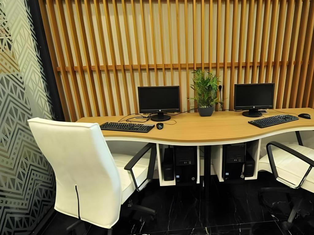 Clay Hotel Jakarta Luaran gambar