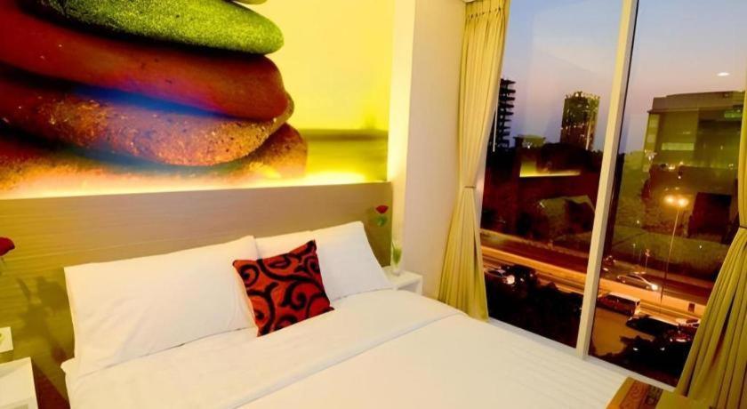 Clay Hotel Jakarta Luaran gambar
