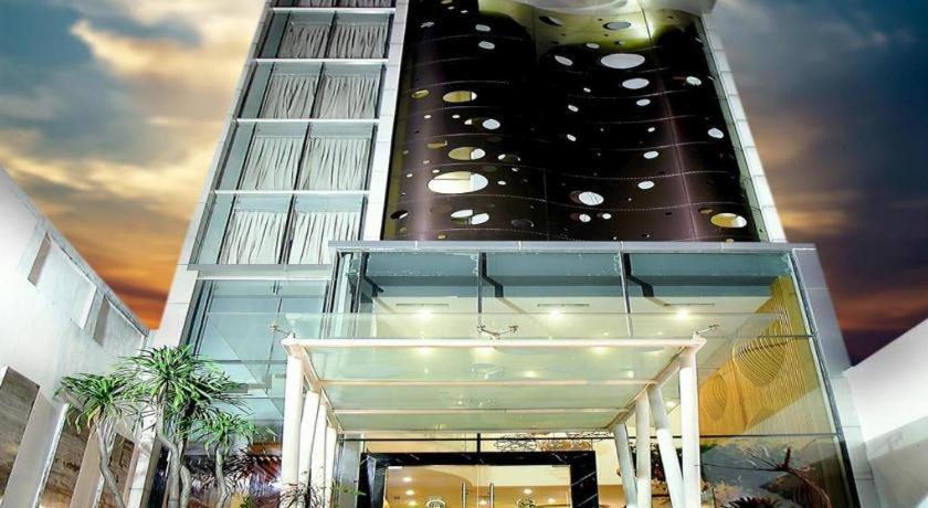 Clay Hotel Jakarta Luaran gambar