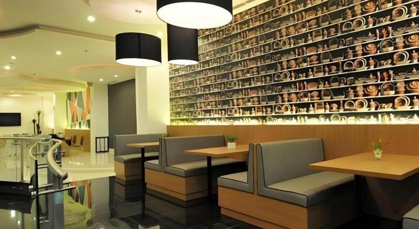 Clay Hotel Jakarta Luaran gambar